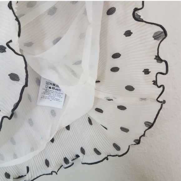 Ganni pleated Georgette top size US 4 - Picture 11 of 12